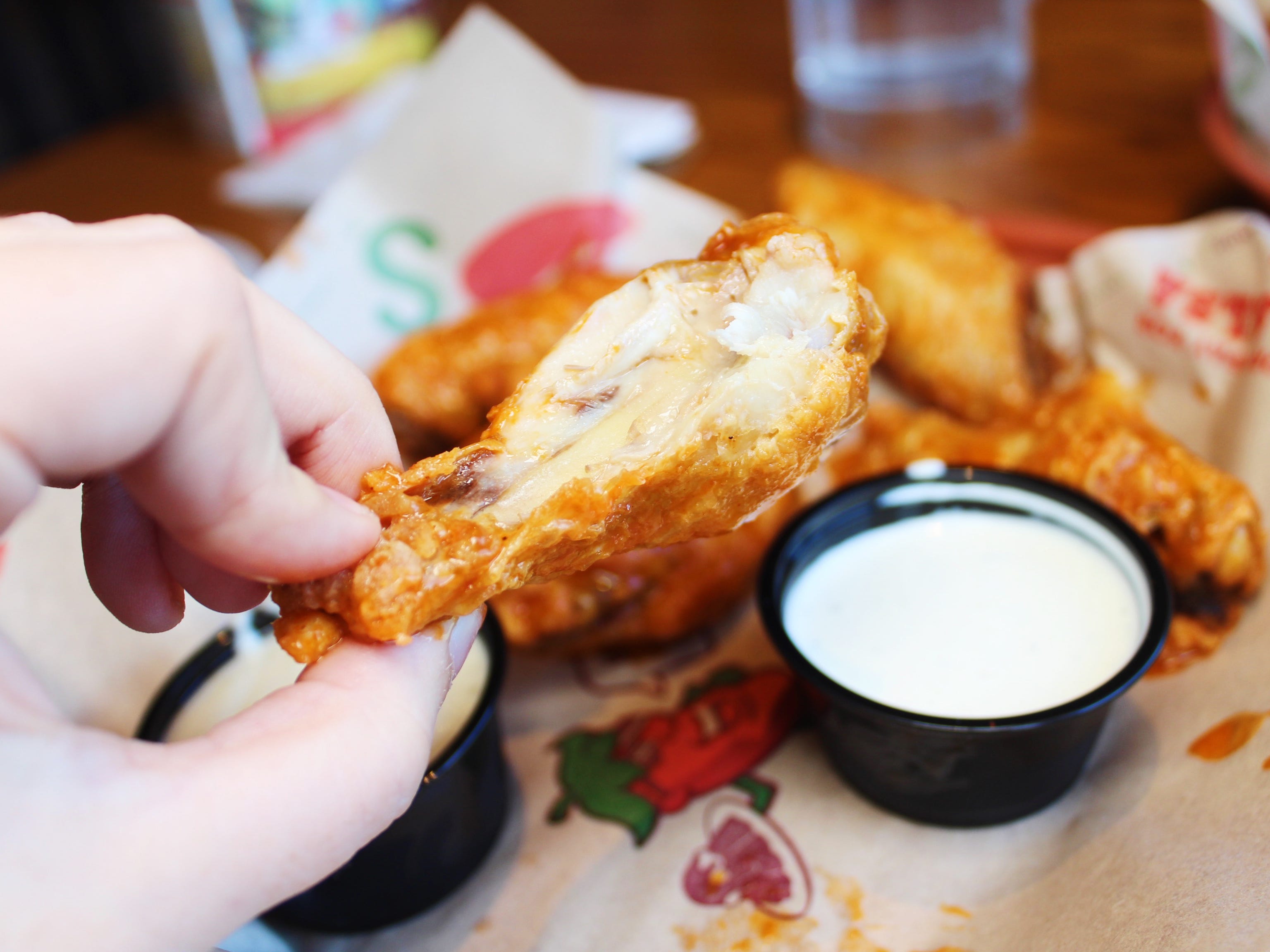 chilis grill and bar bone-in buffalo wing