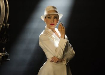 It’s Time to Start Paying Jennifer Lopez Way More Respect