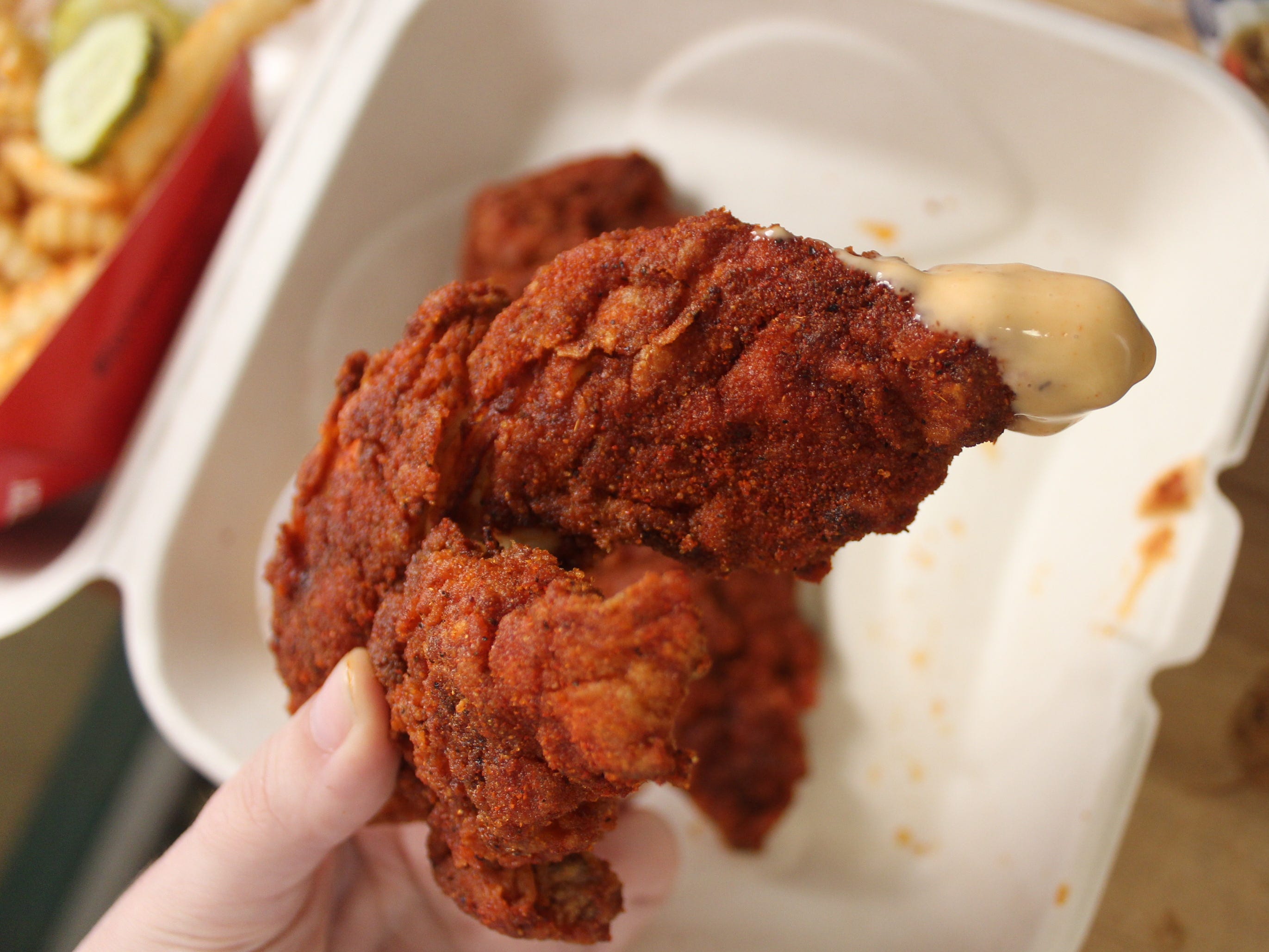 daves hot chicken hot chicken tenders