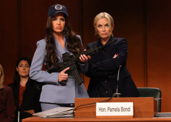 Pam Bondi & Kristi Noem React To ‘SNL’ Cold Open Parody: “Loving Amy Poehler”
