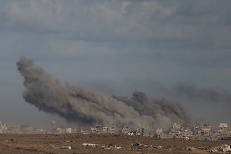 SOUTHERN ISRAEL, ISRAEL - OCTOBER 5: Smoke rise over the Gaza Strip after an Israeli bombardment as seen from a position on the Israeli side of the border on October 5, 2025 in Southern Israel, Israel. Indirect talks between Israel, Hamas, and US mediators are set to begin in Cairo on Monday, following President Donald Trump's imposed ceasefire deadline set for today. Hamas has said in statement that it agrees to free the remaining hostages in Gaza under the US peace plan, but has not agreed to disarmament and other aspects outlined under the  20-point plan. A statement from Israeli Prime Minister Benjamin Netanyahu's office said, 