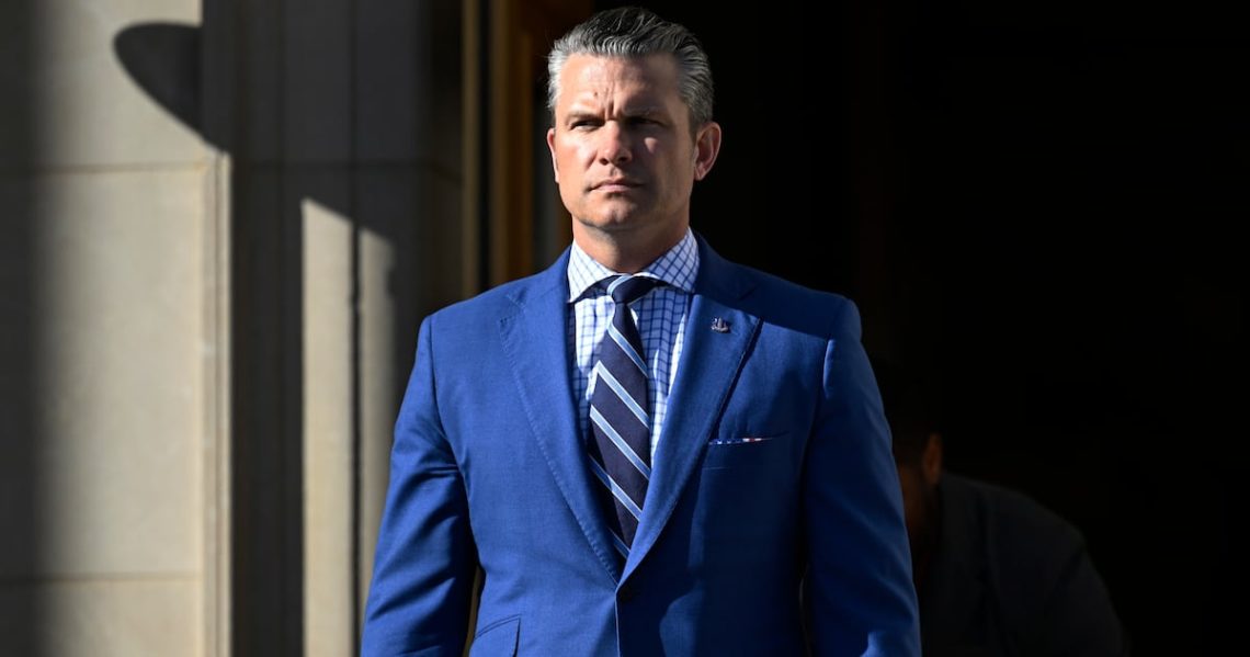 Pentagon Pete Fires ‘Fat’ Soldiers as War on Weight Rages