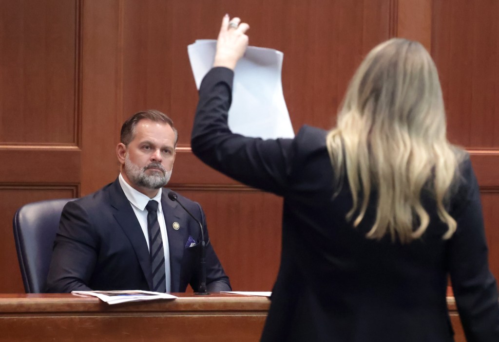 Rep. Mills is shown evidence during a cross examination during his sextortion case.
