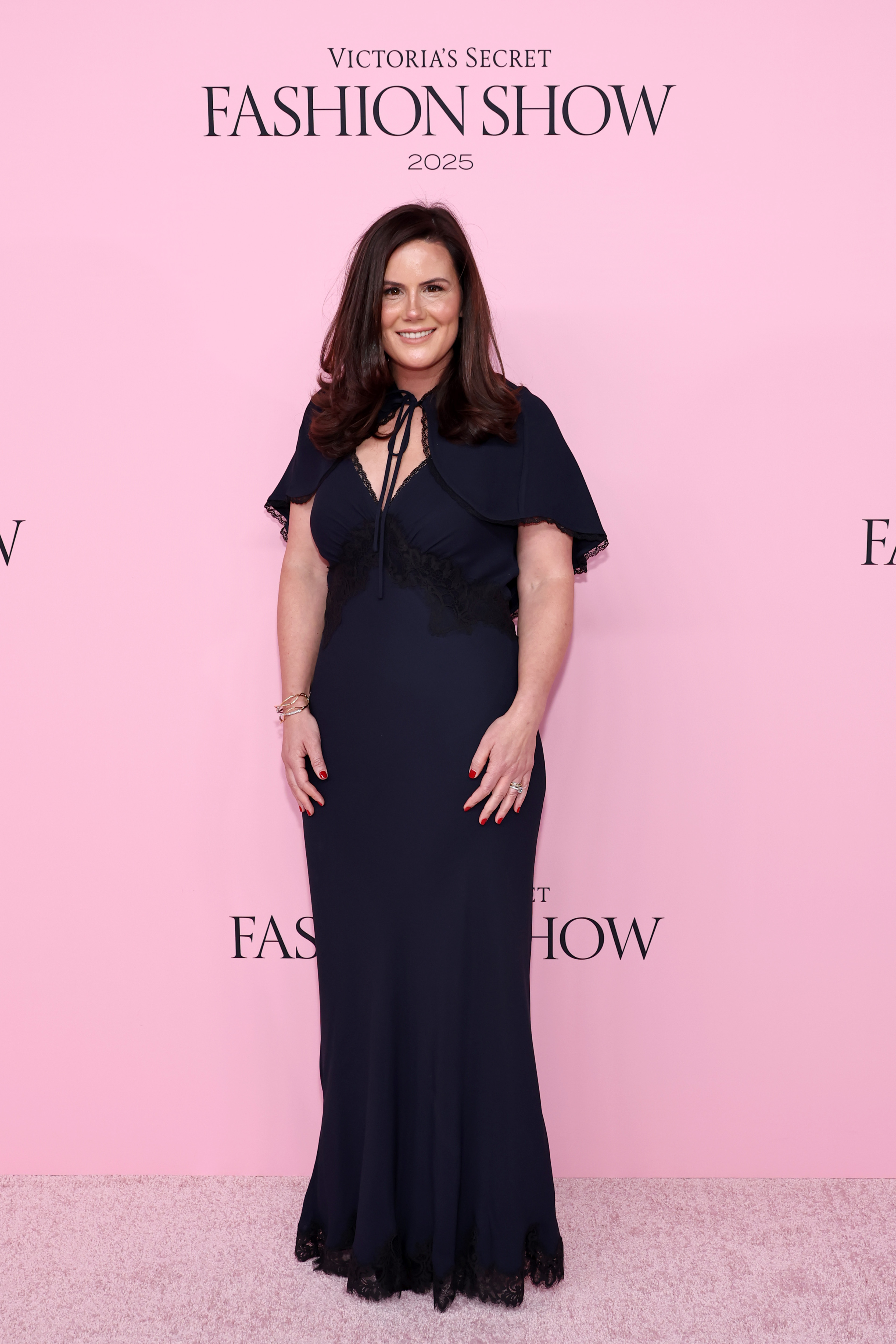 Ali Dillon, Victoria's Secret Fashion Show 2025 red carpet