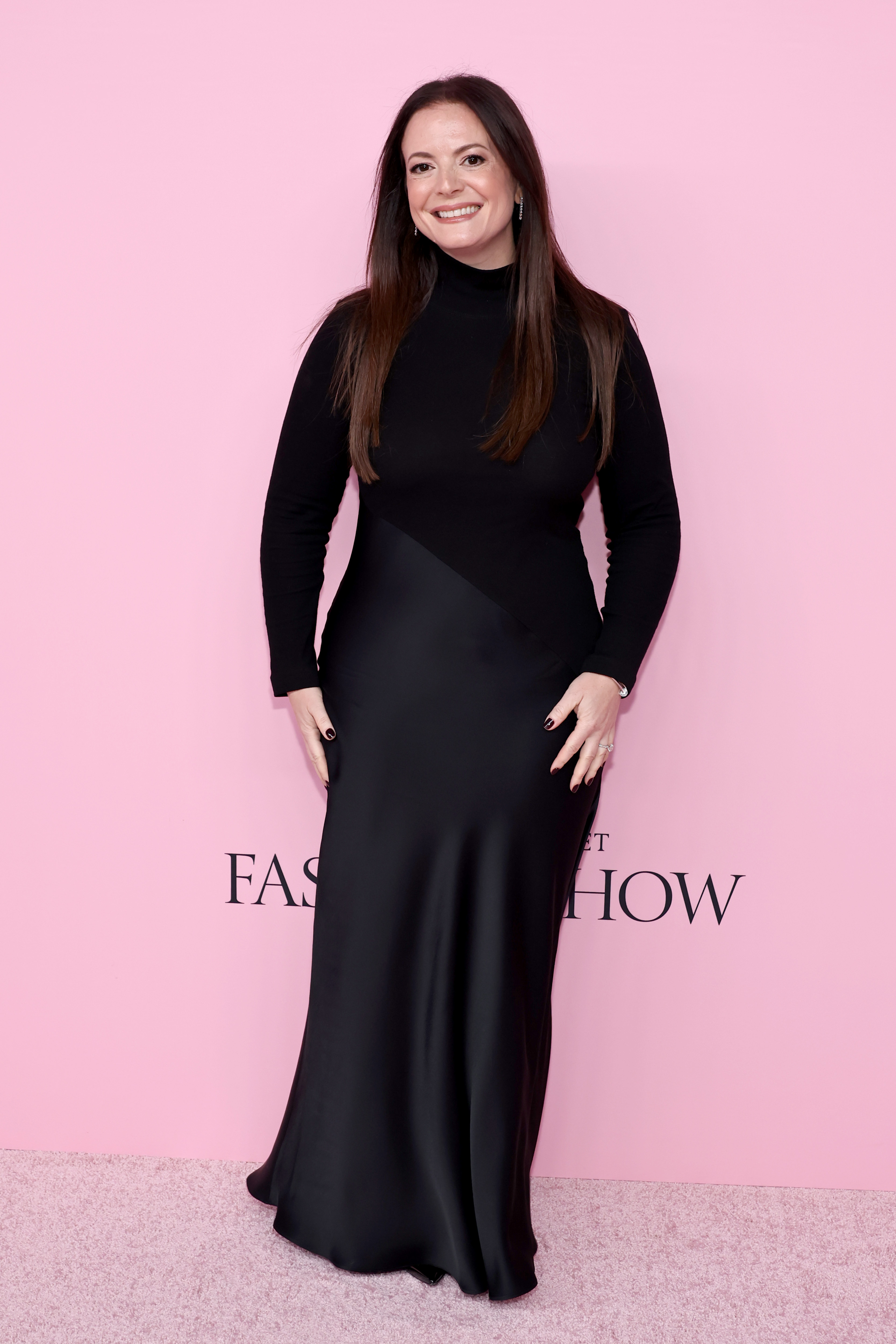  Meredith Silver, Victoria's Secret Fashion Show 2025 red carpet