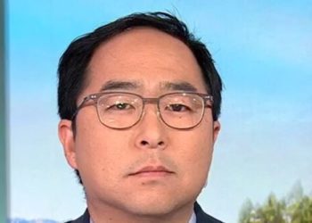 Dem Sen. Kim: Trump ‘Is Absolutely Going After the Fundamentals of Our Constitution’
