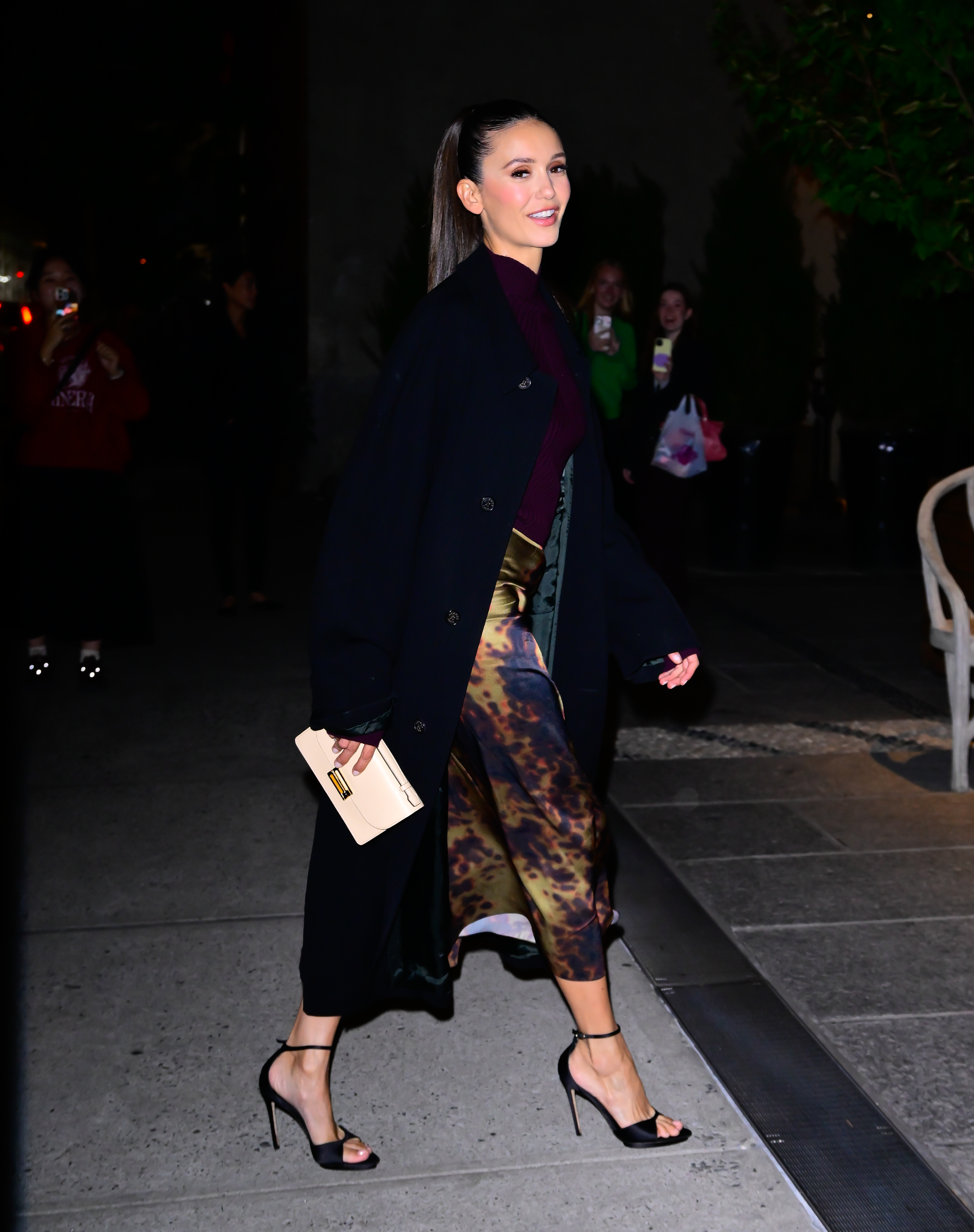 Nina Dobrev