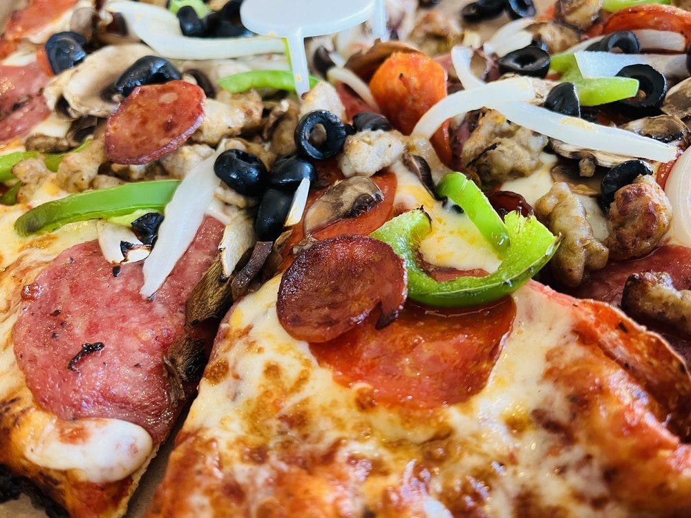Round Table Pizza