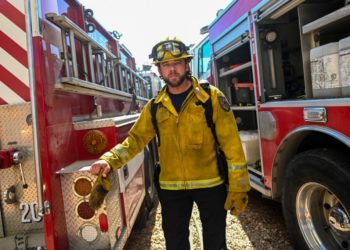 ‘Fire Country’ Premiere: EP Tia Napolitano On Vince’s Death, Gabriela’s Goodbye, 42’s New Chief, Season 4 Theme & ‘Sheriff Country’ Crossovers