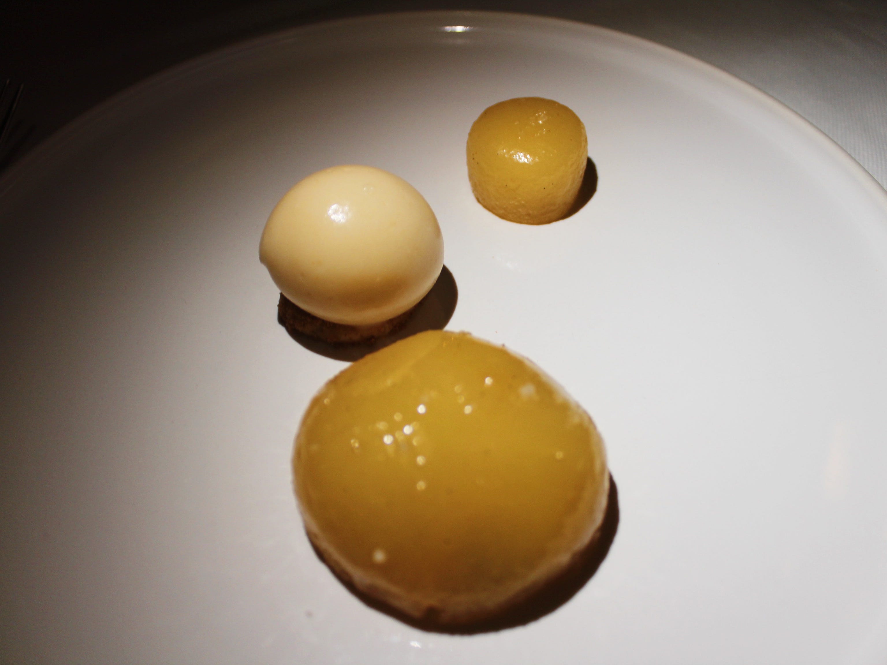 eleven madison park pear dessert