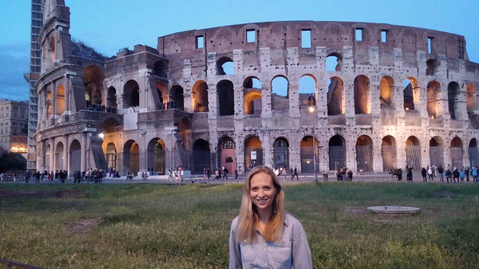 Author Jen Belcher in front of the Colosseum