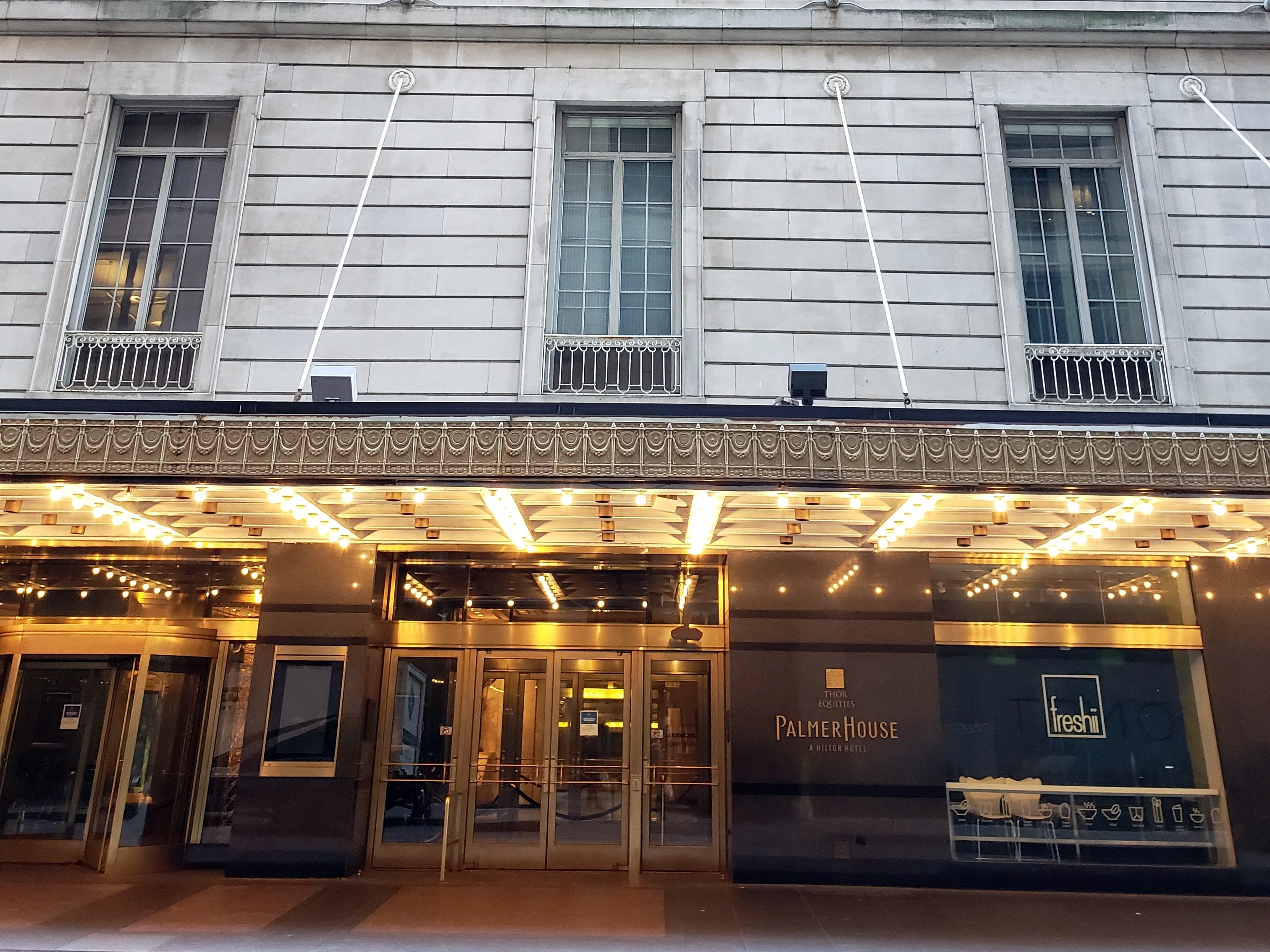 palmer house outside