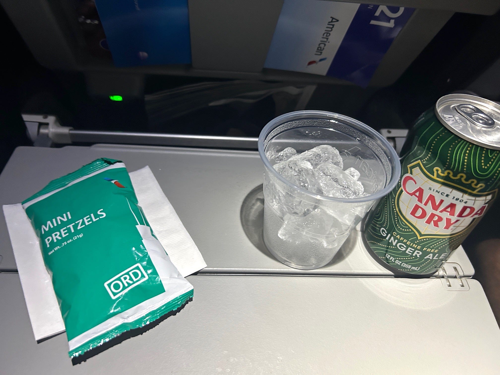 Snack service in basic economy for American Airlines