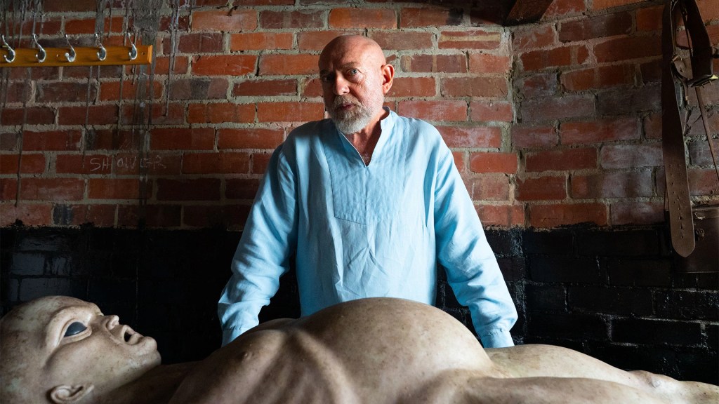 Louis Theroux’s Mindhouse Productions Facing Legal Threat Over ‘Alien Autopsy’ Sky Doc Series