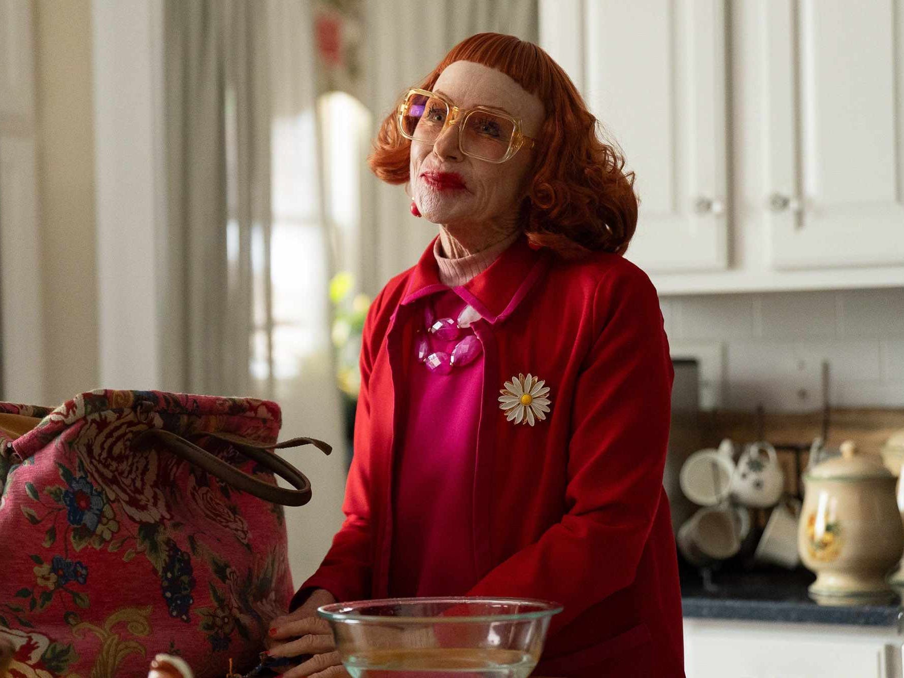 amy madigan as aunt gladys