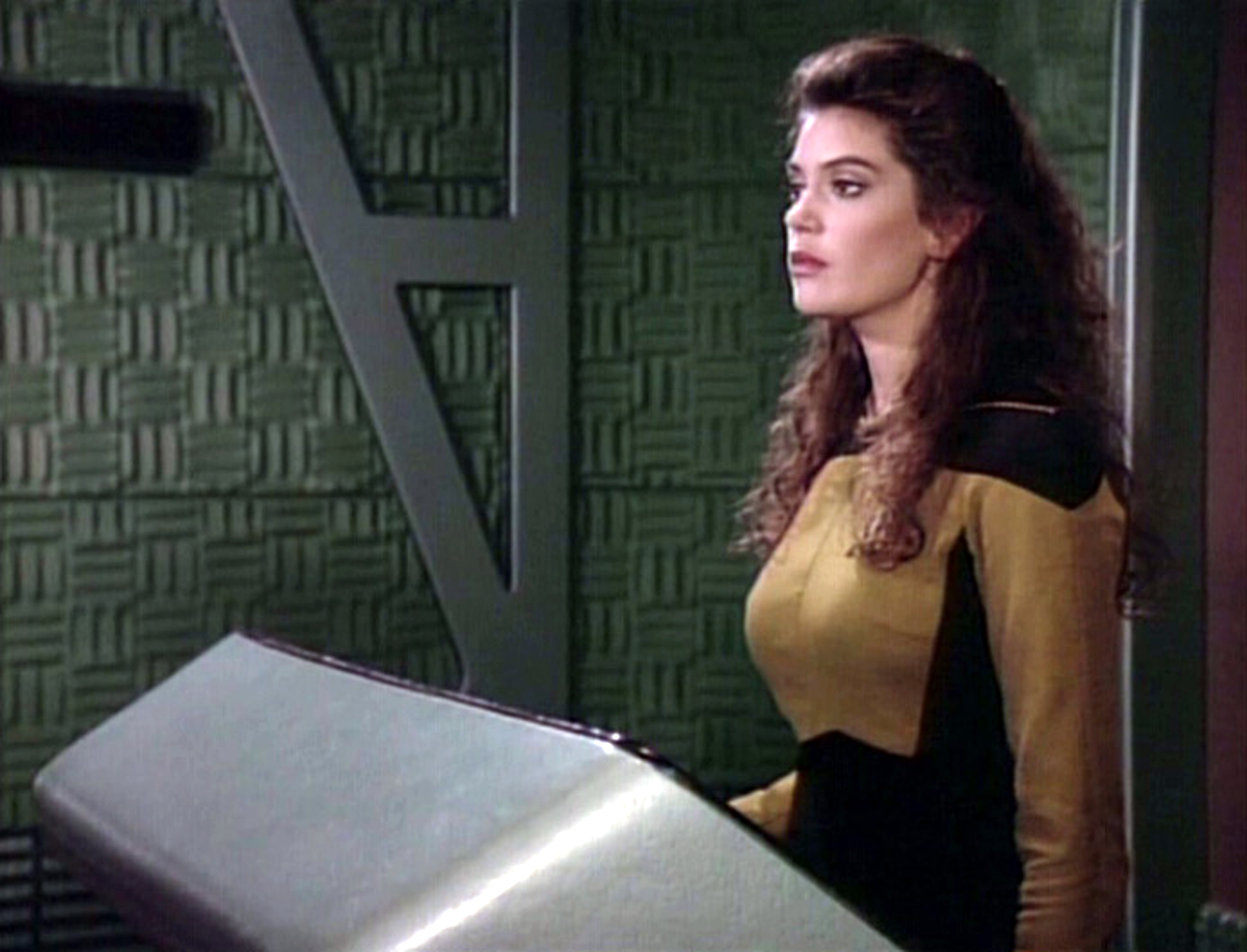 Teri Hatcher.