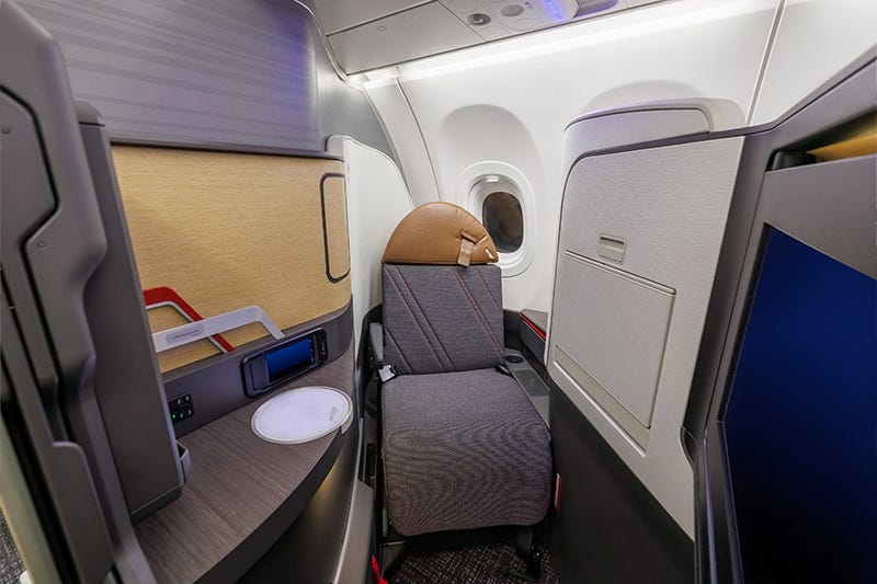 The enclosed AA A321XLR suite.