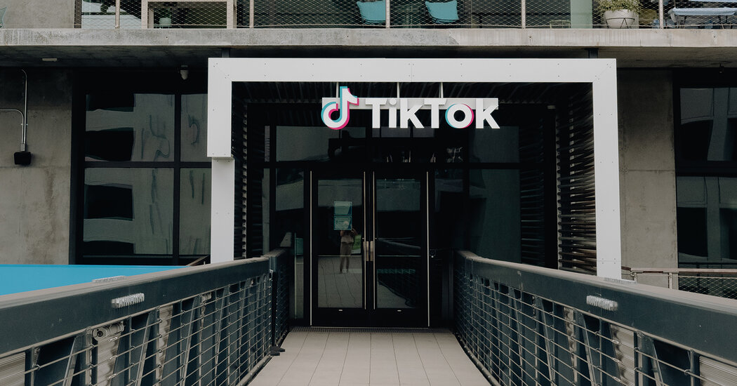 Trump and Xi Could ‘Consummate’ TikTok Deal This Week, Bessent Says