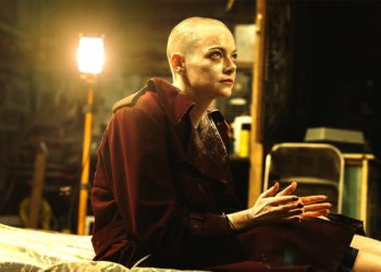 ‘Bugonia’ Review: A twisted tale in the current age of conspiracy theories