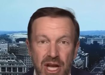 Murphy: Trump Transitioning U.S. from Democracy to ‘Totalitarian State’