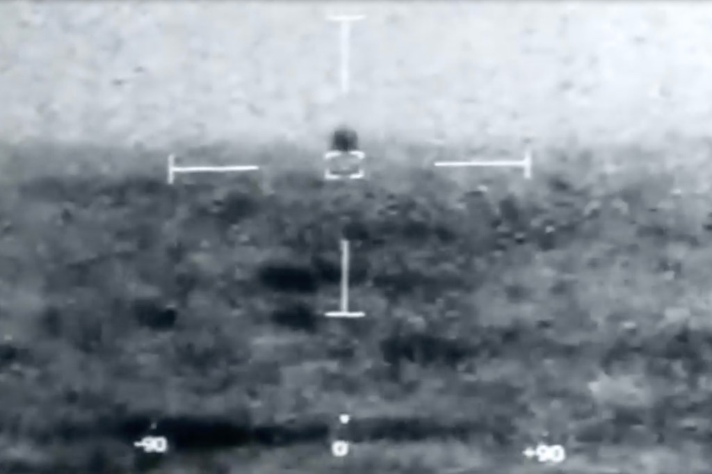 Thermal imaging of a UFO flying by the USS Omaha.
