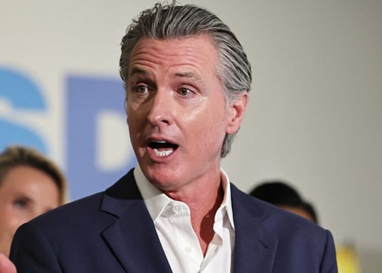 Newsom Gives Trump’s Vanity Ballroom Brutal New Nickname