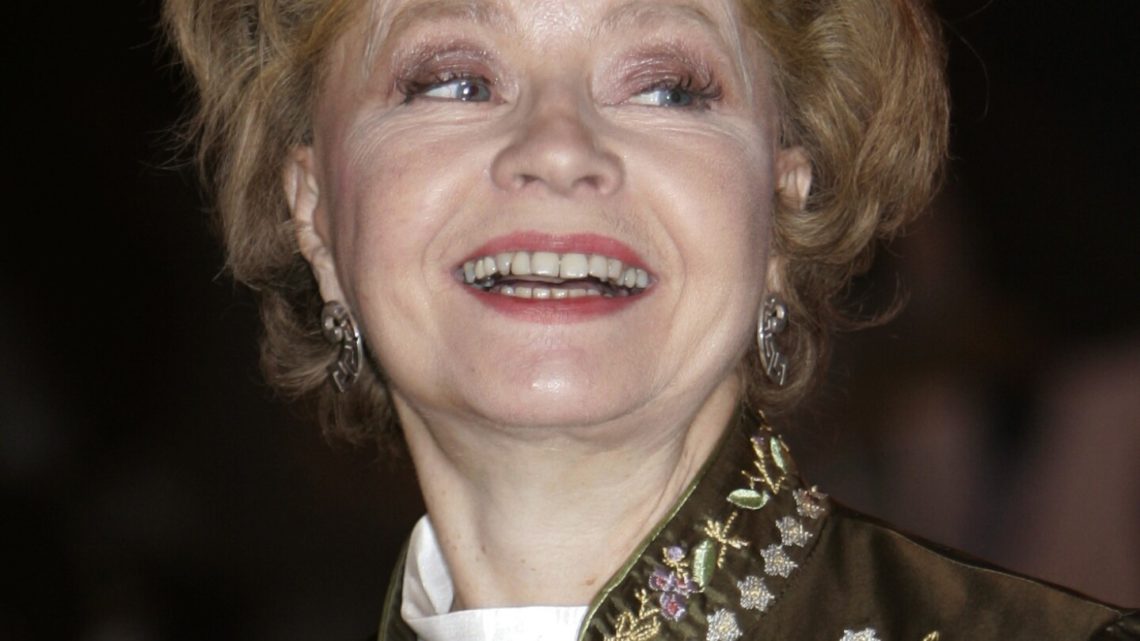 Prunella Scales, who played Sybil in British sitcom ‘Fawlty Towers,’ dies at 93