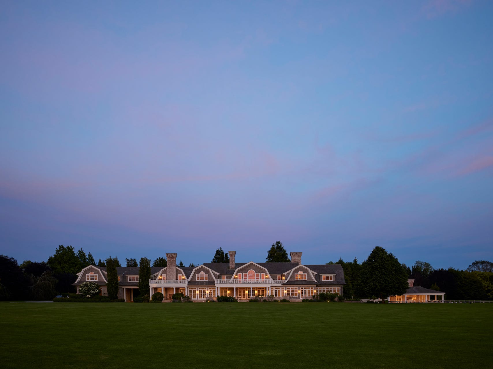 165 cooks lane water mill ny