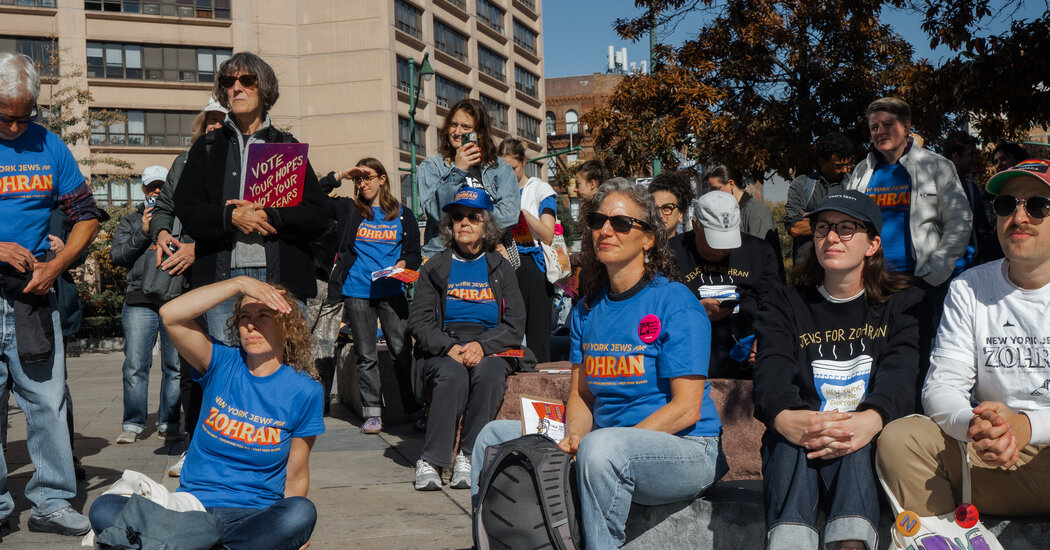 Some Jewish Mamdani Supporters Say Cuomo Is ‘Flattening’ Their Community