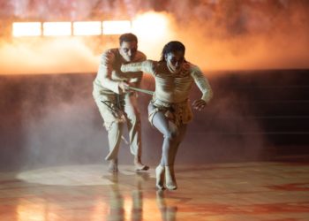 ‘Dancing With The Stars’ Week 7: Injured Elaine Hendrix Scares Up Great Scores While A Reality Star Is Sent Packing