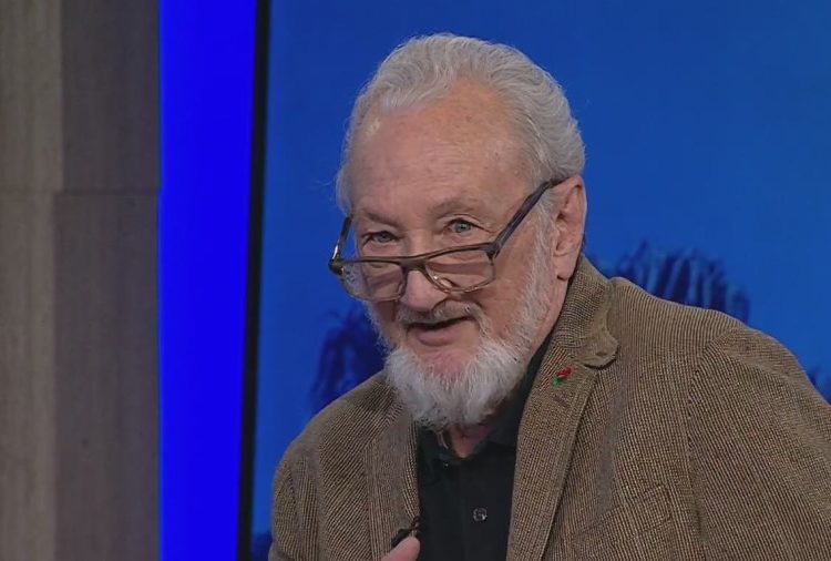 Robert Englund reveals how Wes Craven taught him to ‘respect’ the horror genre, talks Walk of Fame star honor