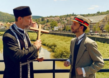 ‘Dracula’ Review: Fangs Out