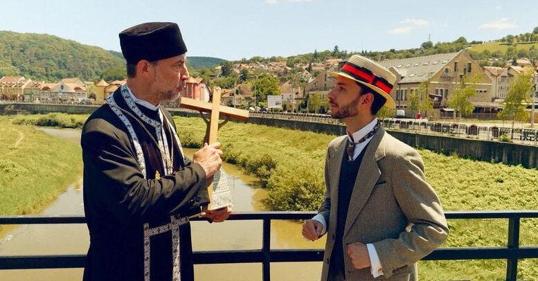 ‘Dracula’ Review: Fangs Out