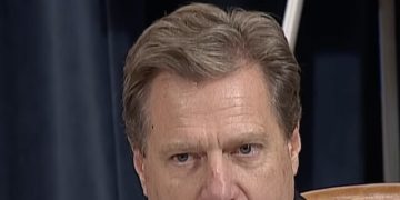 GOP Rep. Turner: ‘There Are Serious Concerns’ About Trump Administration Boat Strikes