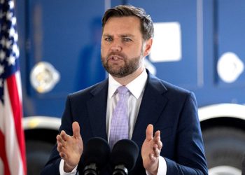 Vance to meet with Duffy, aviation leaders as shutdown ‘gravely’ impacts crucial industry