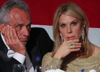 Cheryl Hines Admits People ‘Hate’ Her Because of Her Husband