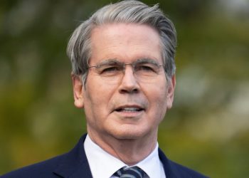 MAGA Secretary’s TikTok Victory Lap Blows Up in His Face