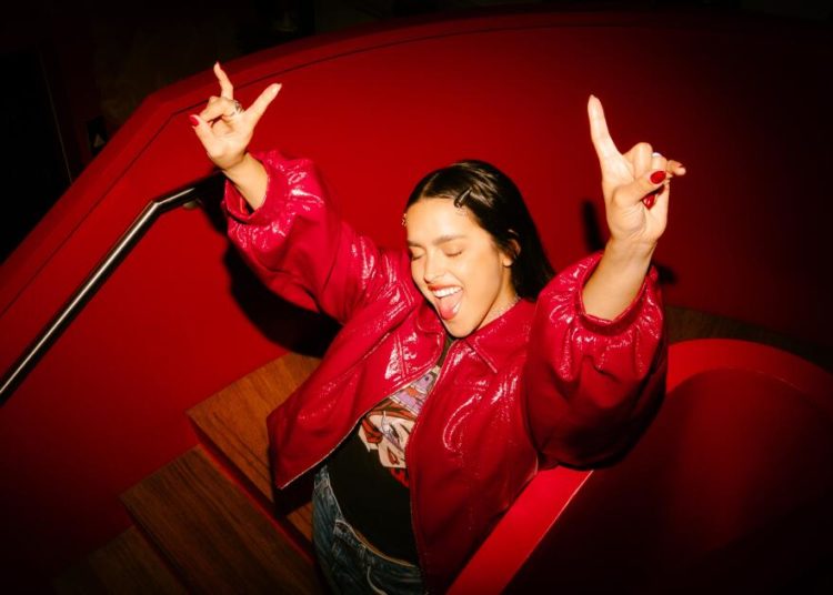 Puerto Rican ‘pop girlie’ Gale unveils new album ‘Lo Que Puede Pasar’