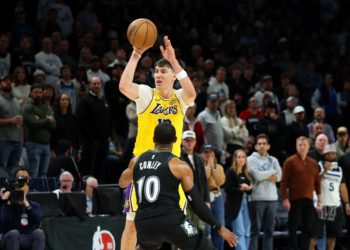 ‘Who is No. 12?’  Jake LaRavia let Anthony Edwards, Timberwolves know during Lakers win