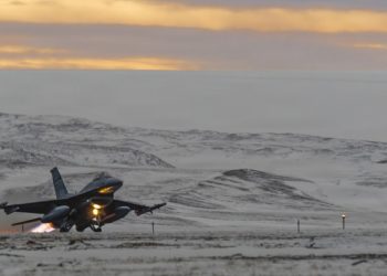 Air Force can hit ambitious 10-year fighter jet goal—but only with a blank check and a broader inventory