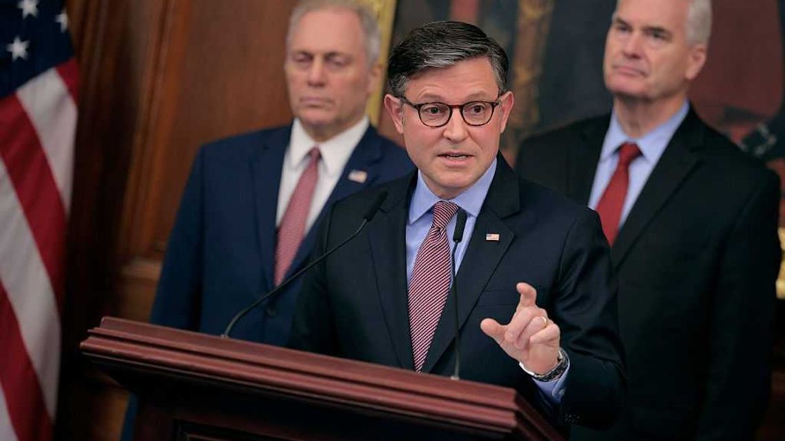 CNN analyst: Public opinion has shifted amid shutdown — but not for the party you’d expect