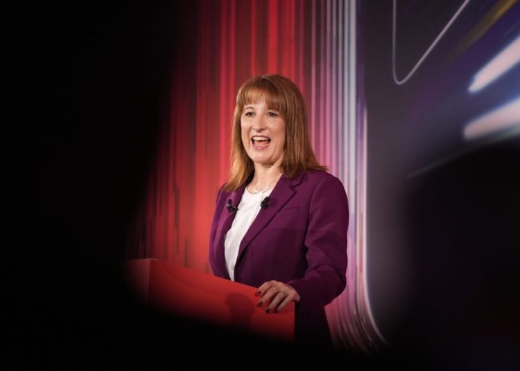 Rachel Reeves wants Brits investing — just as the City fears an AI bubble