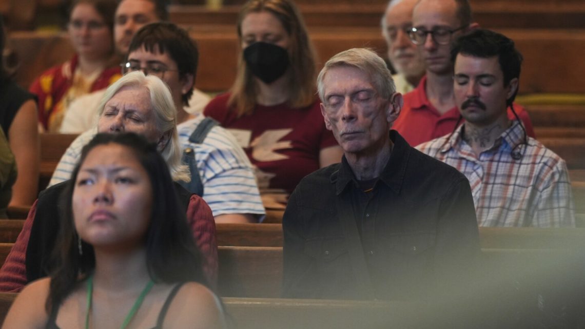 Young adults turn to Quakers’ silent worship to offset — and cope with — a noisy world