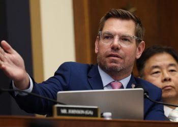Unearthed records expose Swalwell campaign’s ‘bizarre inconsistency’ in payments to California man