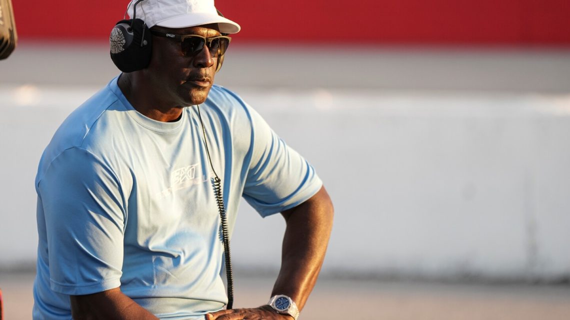 NASCAR Commissioner Steve Phelps: ‘We are trying our hardest’ to settle antitrust lawsuit