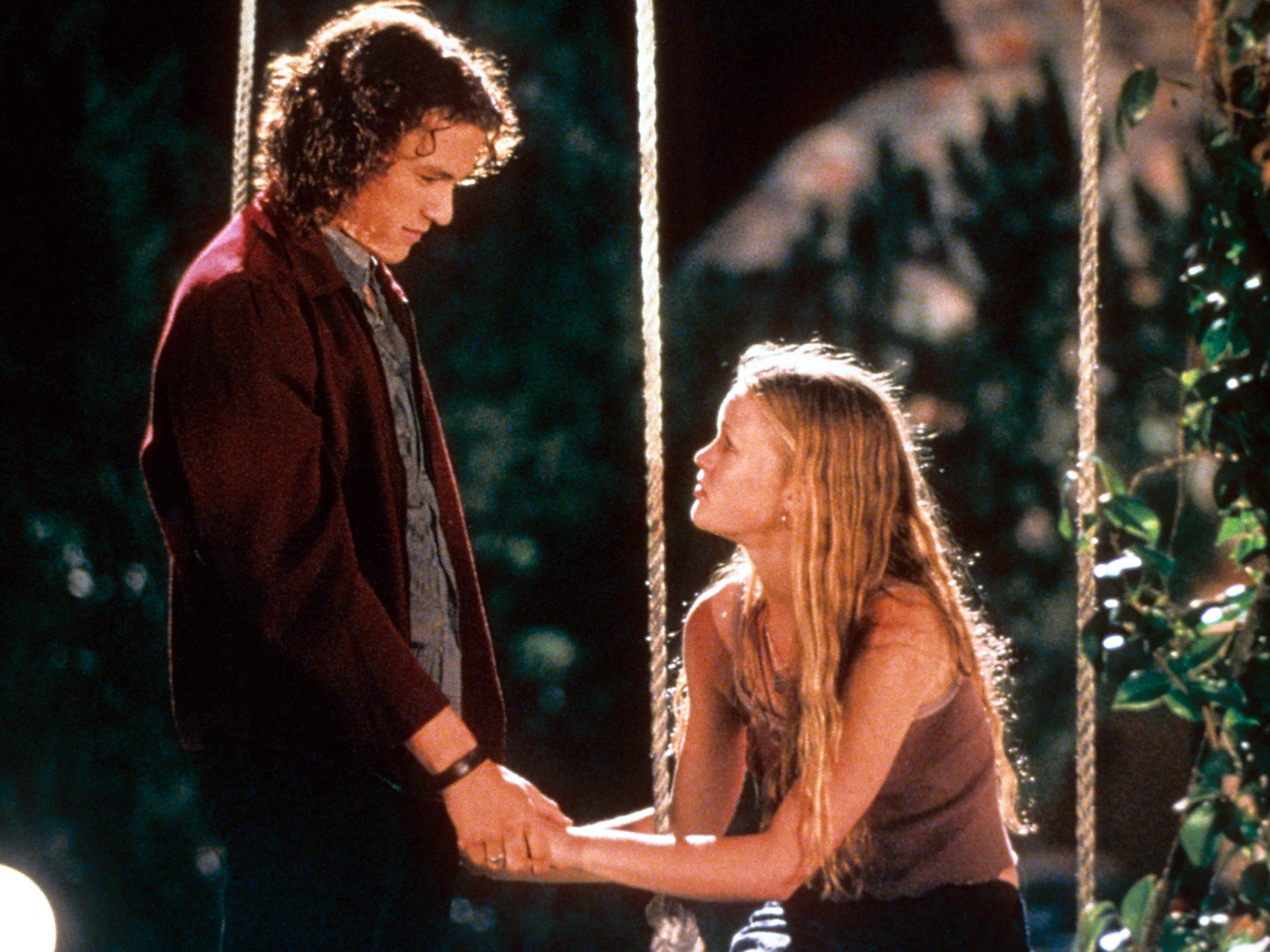 heath ledger and julia stiles in 10 things i hate about you