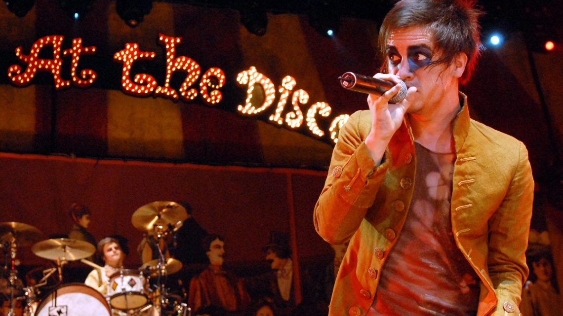 4 Emo Albums From the Early 2000s That Will Never Go Out of Style