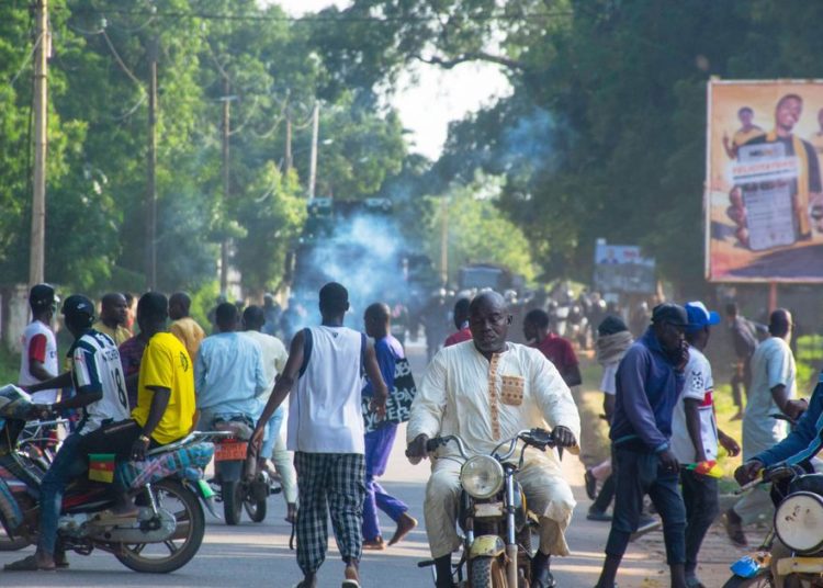 4 protesters shot dead as tensions rise in Cameroon ahead of election results, opposition says