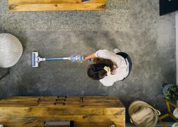 5 Fall Cleaning Hacks for the Ultimate Autumn Reset