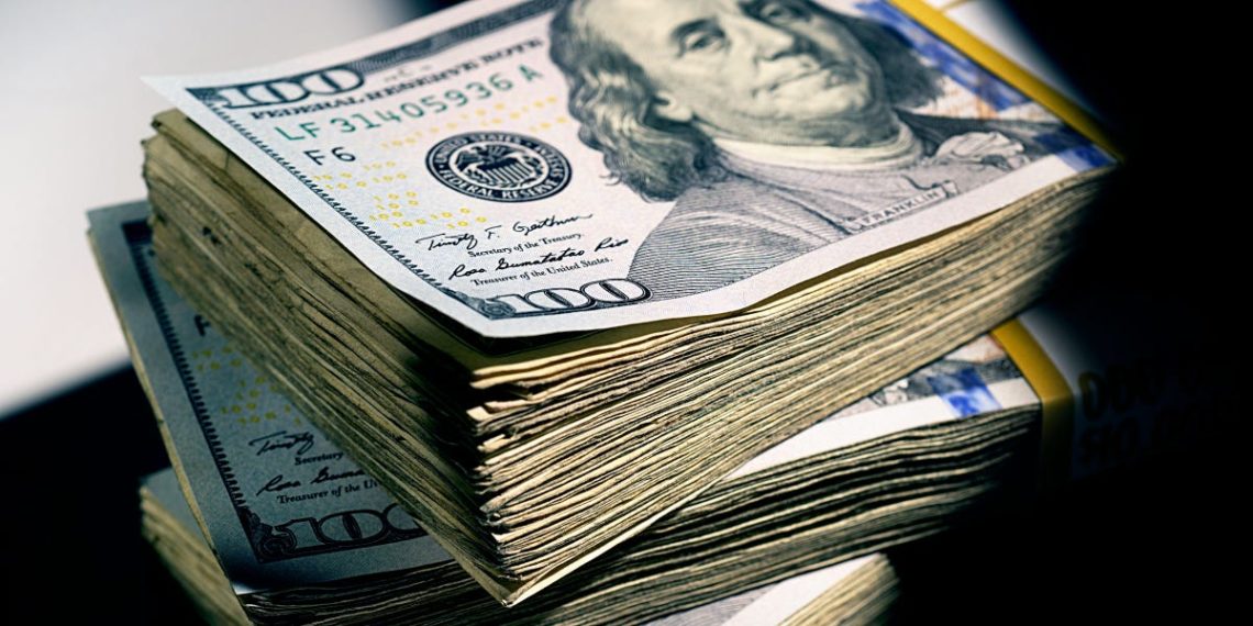 Lawmakers float a nationwide basic income experiment that would cover the cost of a 2-bedroom apartment